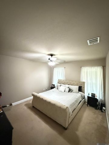 2500 George Dr, Thibodaux, LA 70301