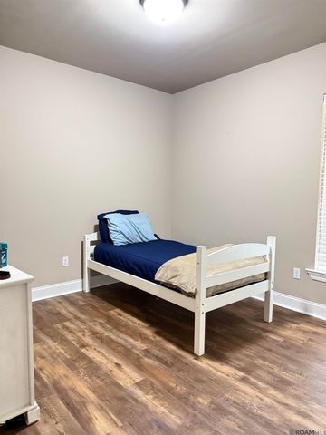 2500 George Dr, Thibodaux, LA 70301