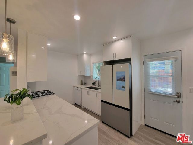 825 Broadway Street 1, Venice (los Angeles), CA 90291