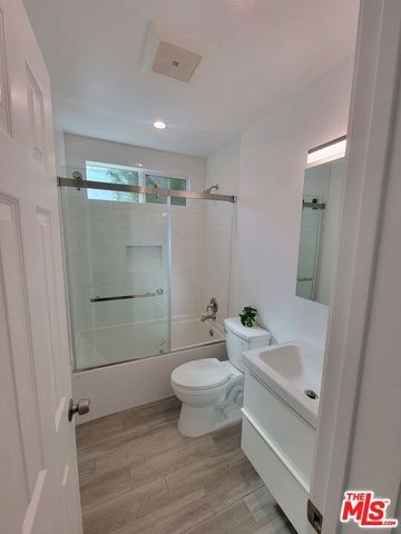 825 Broadway Street 1, Venice (los Angeles), CA 90291