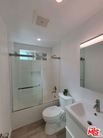 825 Broadway Street 1, Venice (los Angeles), CA 90291