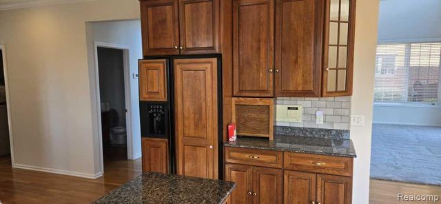 31975 Riverdale Street, Harrison Twp, MI 48045