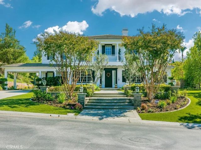 4282 Hidden Oaks, Yorba Linda, CA 92886