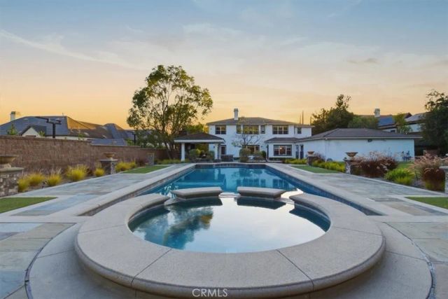 4282 Hidden Oaks, Yorba Linda, CA 92886