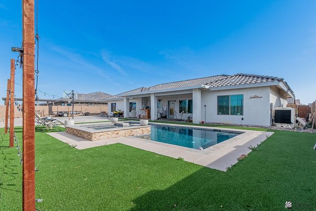 5832 E 44th Pkwy, Yuma, AZ 85365