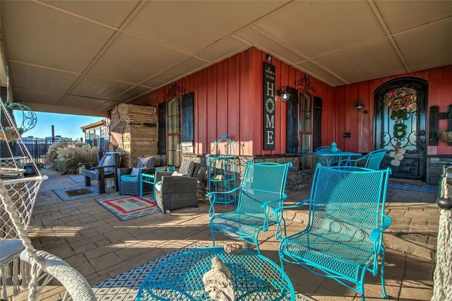 3808 S Manning Road, El Reno, OK 73036