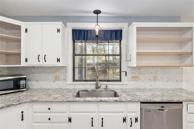 3920 SW 1ST AVENUE, Gainesville, FL 32607