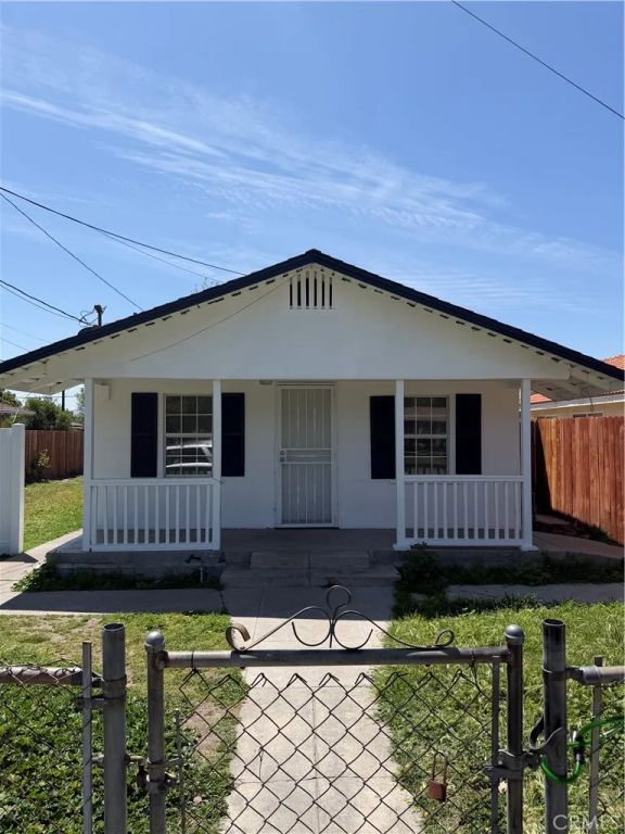1211 W 8th, San Bernardino, CA 92411