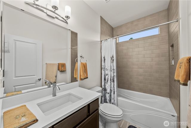 15018 179th Avenue E, Bonney Lake, WA 98391