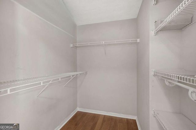 601 Abingdon Way, Atlanta, GA 30328