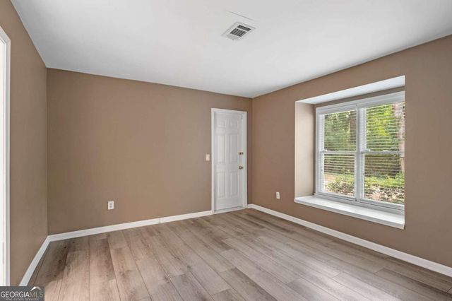 601 Abingdon Way, Atlanta, GA 30328