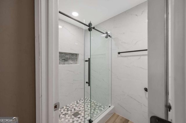 601 Abingdon Way, Atlanta, GA 30328