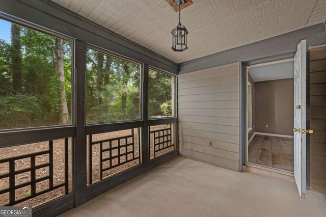 601 Abingdon Way, Atlanta, GA 30328