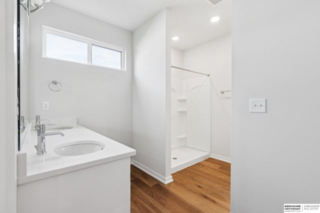 2116 Gindy Drive, Bellevue, NE 68147