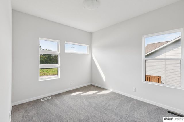 2116 Gindy Drive, Bellevue, NE 68147