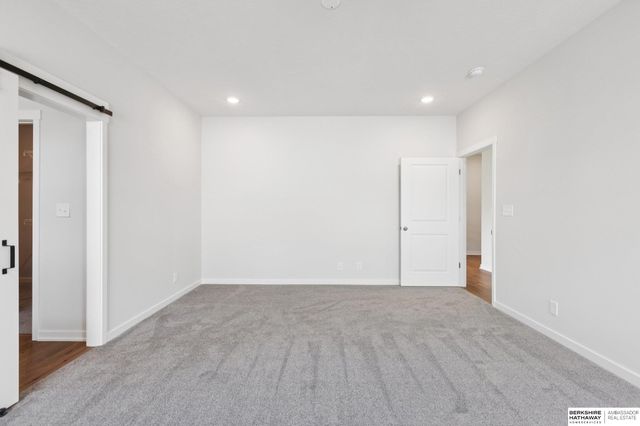 2116 Gindy Drive, Bellevue, NE 68147