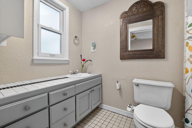 3957 Miller Way, Sacramento, CA 95817