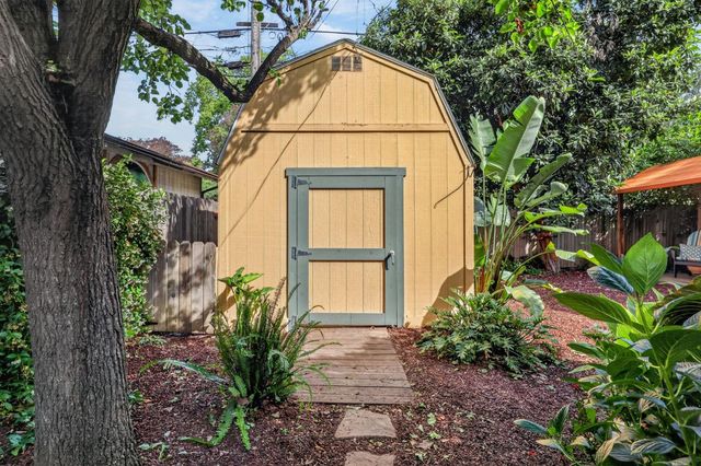 3957 Miller Way, Sacramento, CA 95817