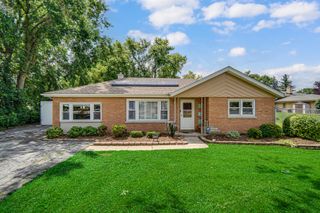 7529 W 103rd Street, Palos Hills, IL 60465