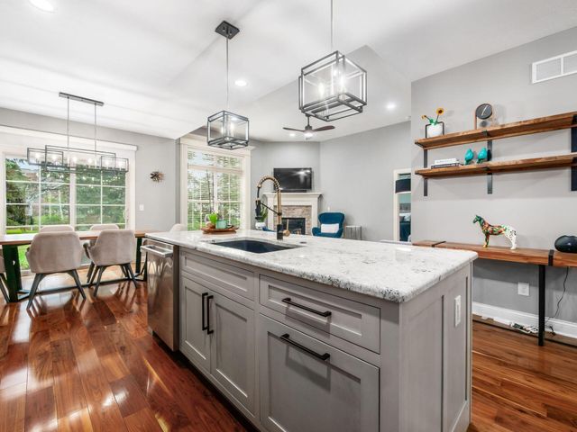 3677 Foresta Grand Drive, Powell, OH 43065