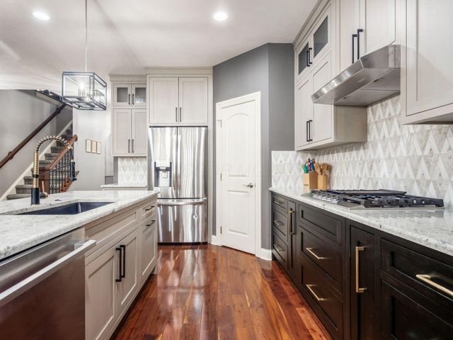 3677 Foresta Grand Drive, Powell, OH 43065