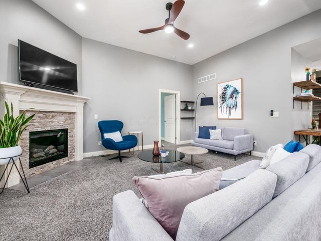 3677 Foresta Grand Drive, Powell, OH 43065
