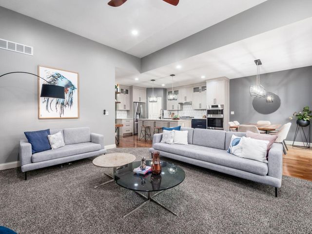 3677 Foresta Grand Drive, Powell, OH 43065