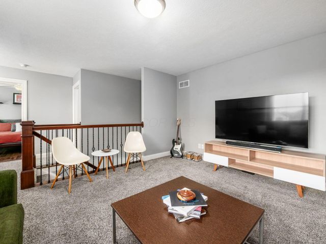 3677 Foresta Grand Drive, Powell, OH 43065