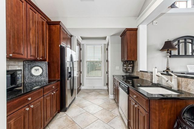 3677 Foresta Grand Drive, Powell, OH 43065