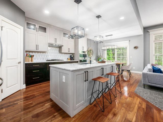 3677 Foresta Grand Drive, Powell, OH 43065
