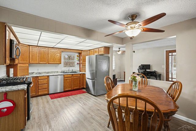 1758 S River Road, Thomas Twp, MI 48609