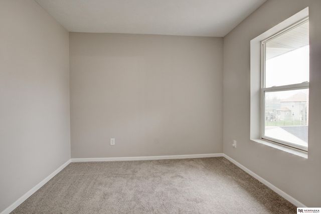 4106 N 21 Street, Omaha, NE 68110