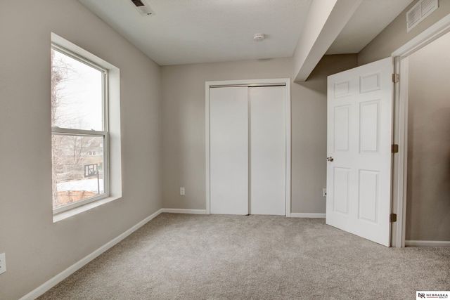 4106 N 21 Street, Omaha, NE 68110