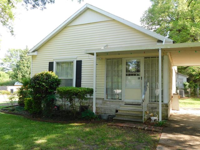 406 NW 3rd Street, Springhill, LA 71075
