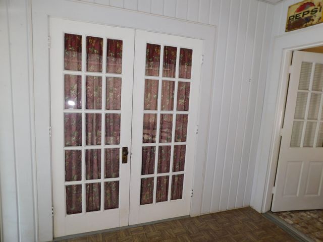 406 NW 3rd Street, Springhill, LA 71075