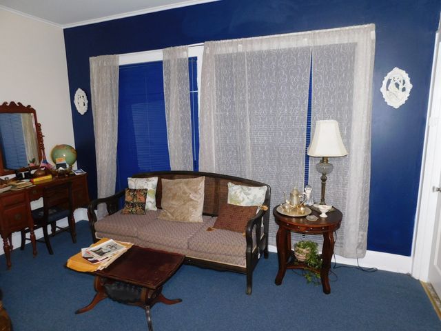 406 NW 3rd Street, Springhill, LA 71075