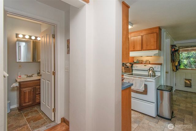 240 Motor Avenue, Port Angeles, WA 98362