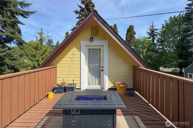240 Motor Avenue, Port Angeles, WA 98362