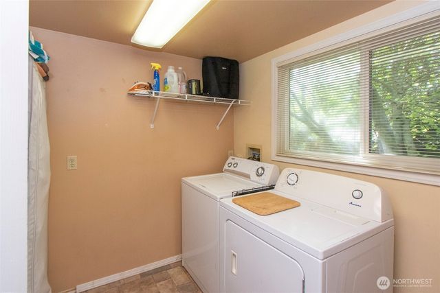240 Motor Avenue, Port Angeles, WA 98362
