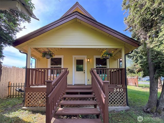 240 Motor Avenue, Port Angeles, WA 98362