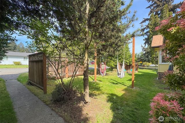 240 Motor Avenue, Port Angeles, WA 98362