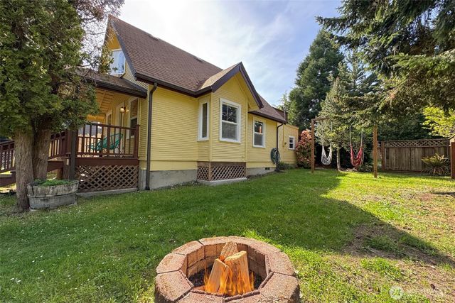 240 Motor Avenue, Port Angeles, WA 98362