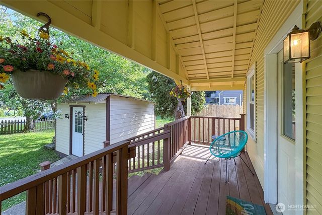 240 Motor Avenue, Port Angeles, WA 98362