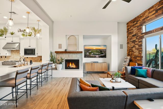 40425 N CANDLEWYCK Lane, Anthem, AZ 85086