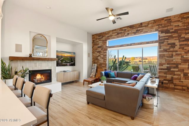 40425 N CANDLEWYCK Lane, Anthem, AZ 85086