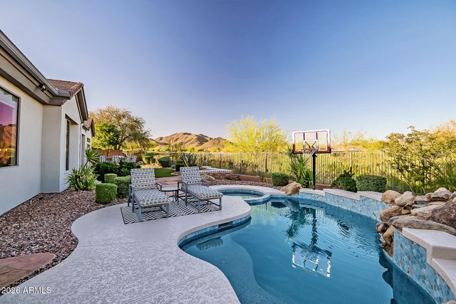 40425 N CANDLEWYCK Lane, Anthem, AZ 85086