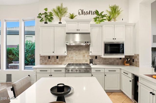 40425 N CANDLEWYCK Lane, Anthem, AZ 85086