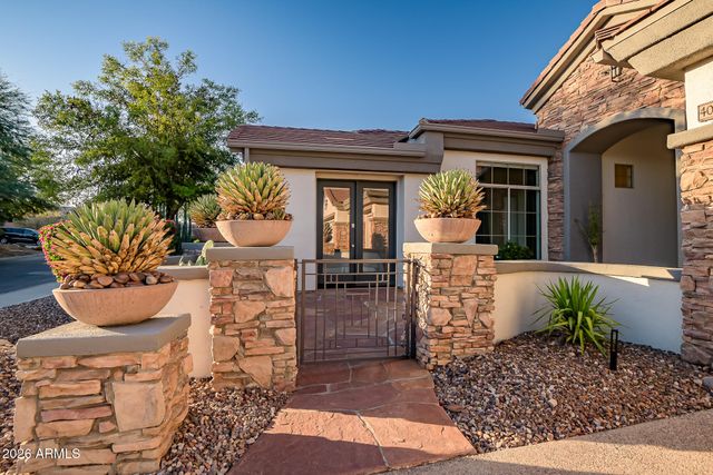 40425 N CANDLEWYCK Lane, Anthem, AZ 85086