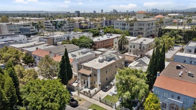 737 N Ridgewood Place, Los Angeles, CA 90038