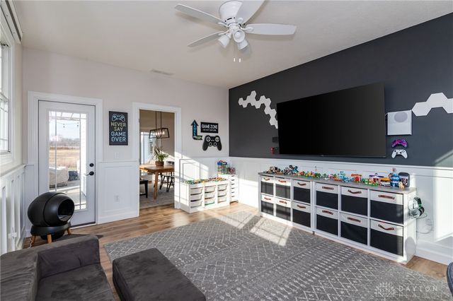 996 Stony Brook Lane, Troy, OH 45373